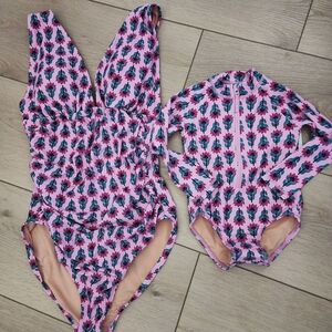 J. Crew Mommy And Me Pink Floral One-Piece Swimsuit & Matching Rash Guard Set